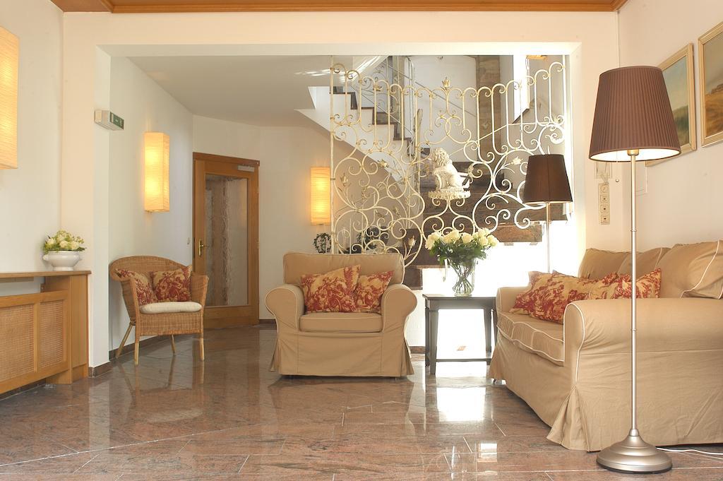 Landgasthof Und Hotel Weisser Lowe Eckental Ngoại thất bức ảnh
