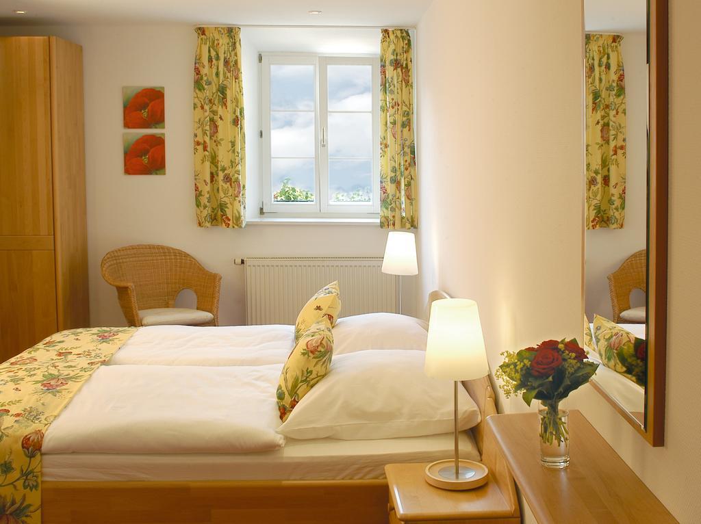 Landgasthof Und Hotel Weisser Lowe Eckental Phòng bức ảnh