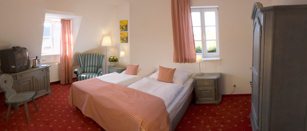 Landgasthof Und Hotel Weisser Lowe Eckental Ngoại thất bức ảnh